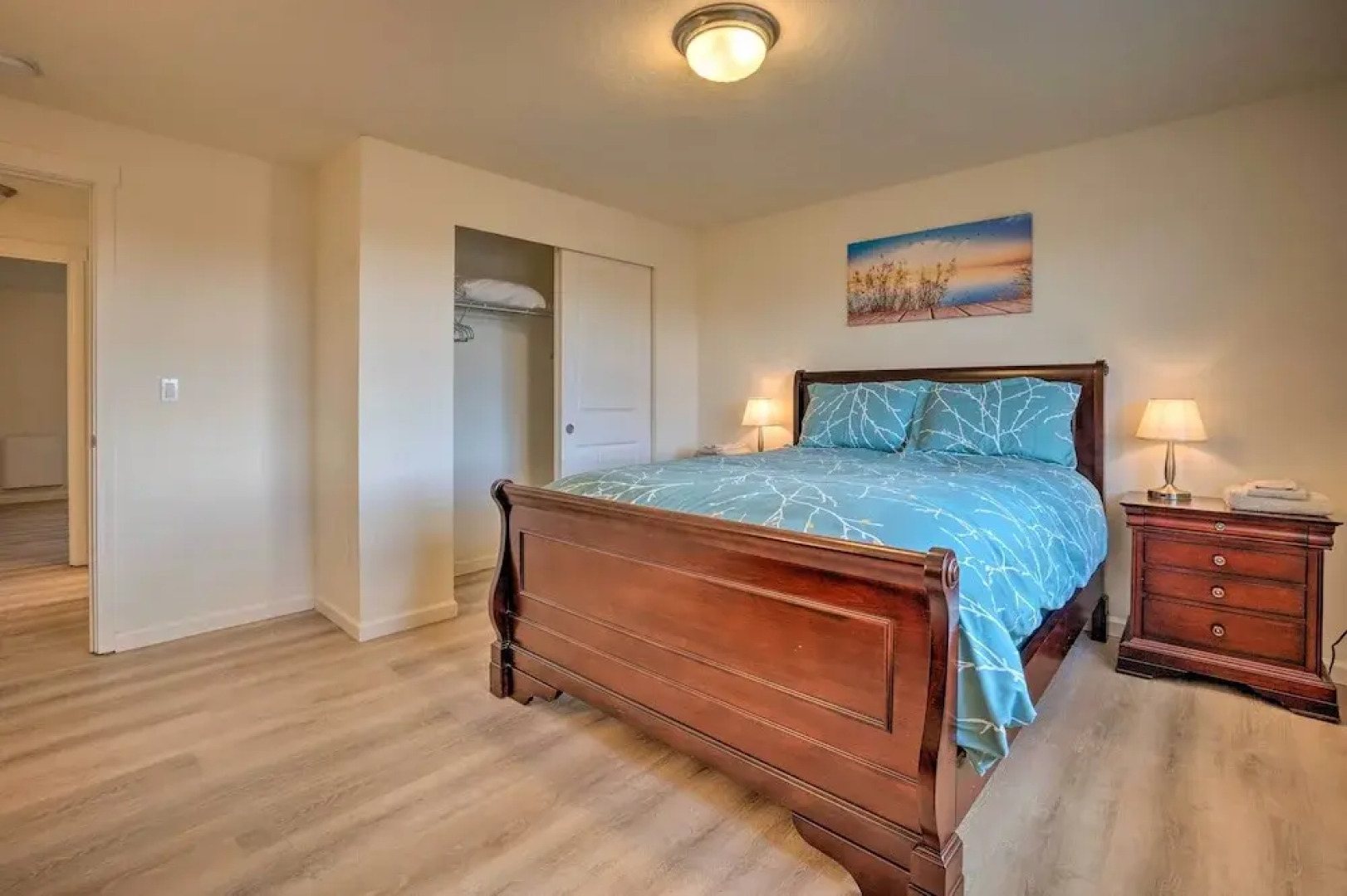 Spacious Bandon Getaway - 2 Blocks to Ocean!