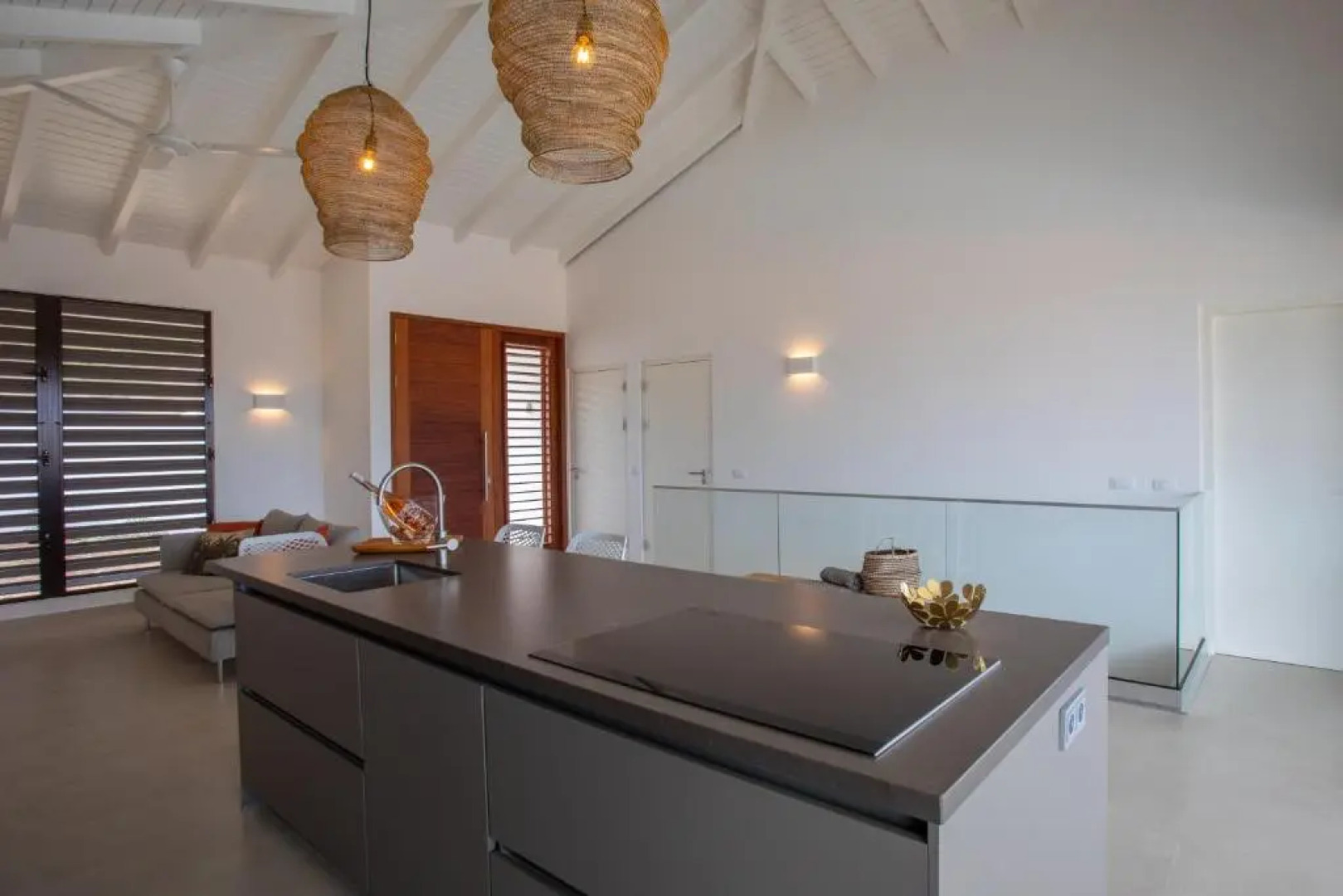 Blue Bay Exclusive - 66