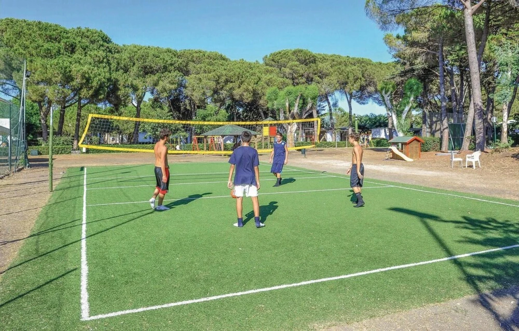 Beautiful Home in Baia Domizia S.aurunca With 2 Bedrooms and Outdoor Swimming Pool