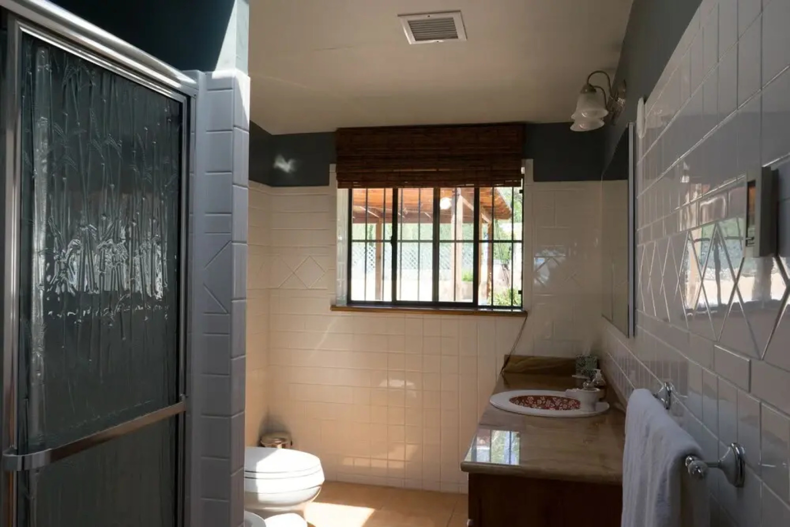 NextDoor at Dos Cabezas