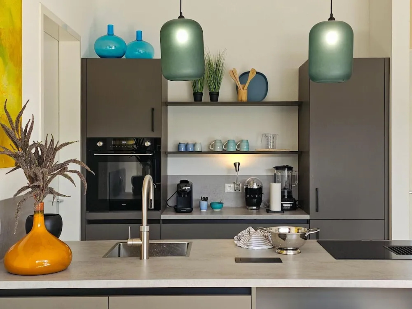 Luxury Villa With Veranda, Canoe