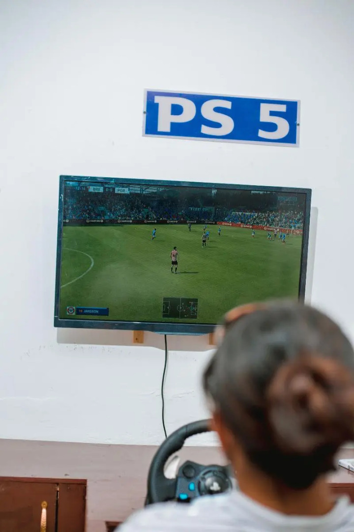 Best Western Jangwani Sea Breeze Hotel