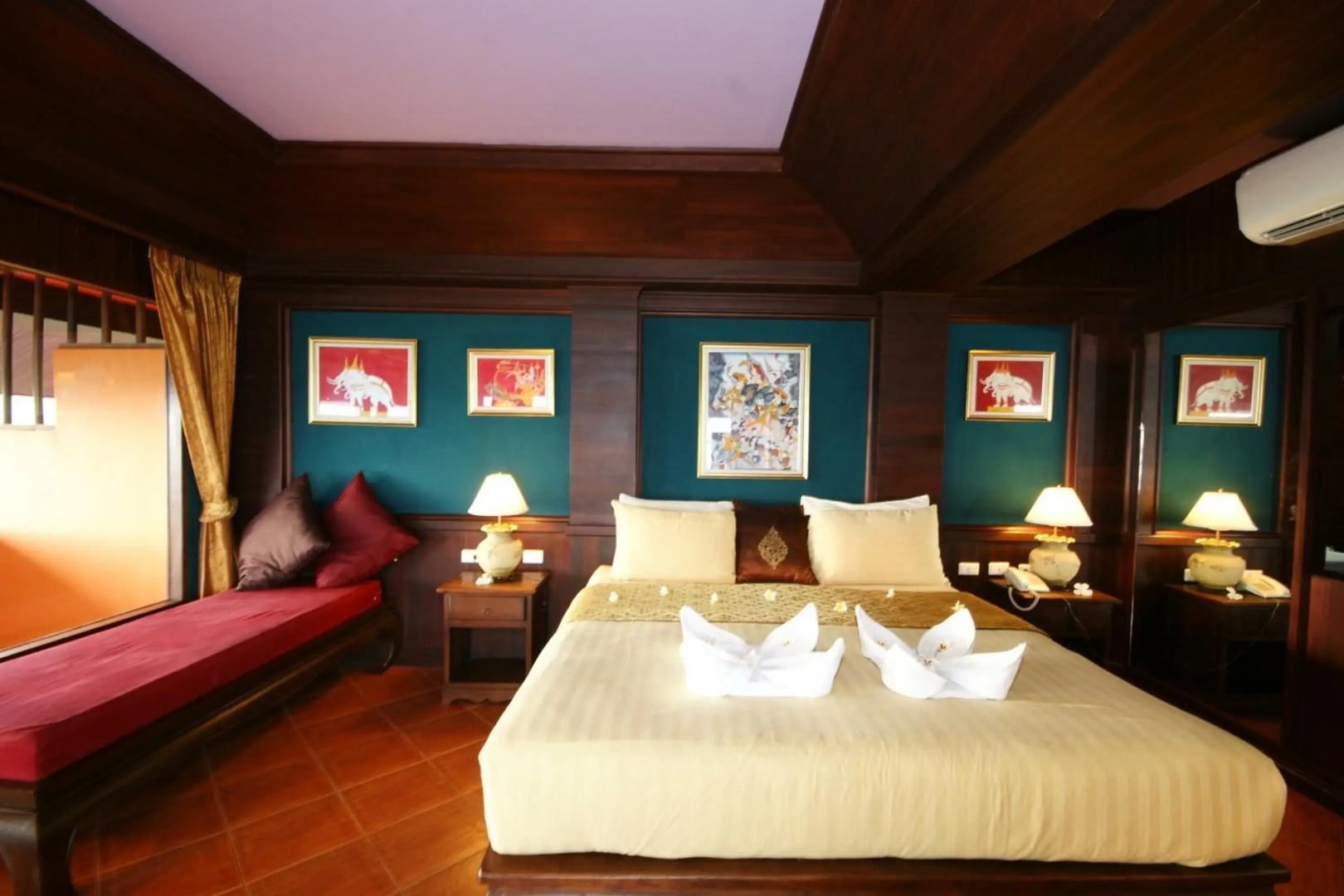 Sea Breeze Resort