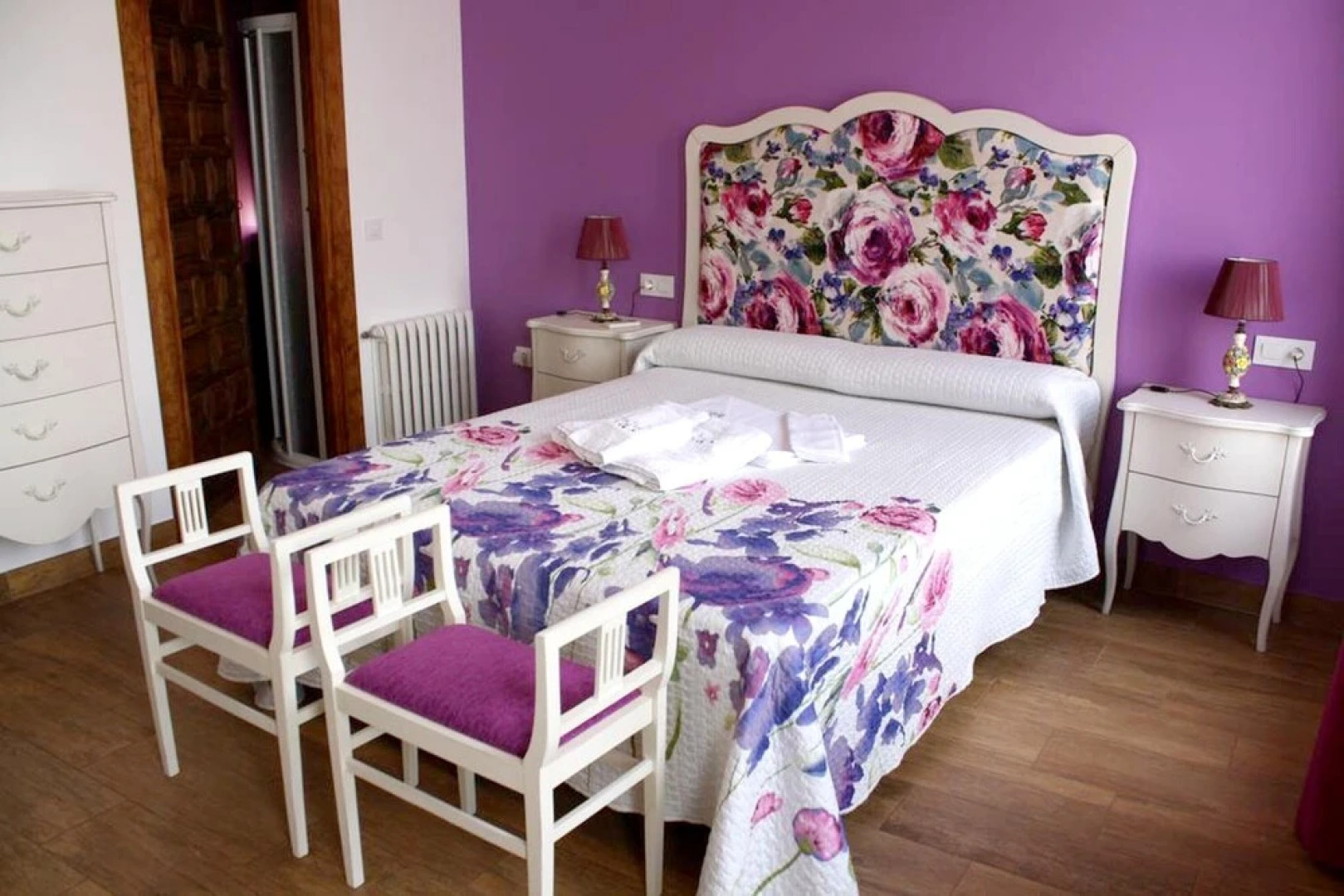 House With 5 Bedrooms in Almagro, With Shared Pool, Balcony and Wifi