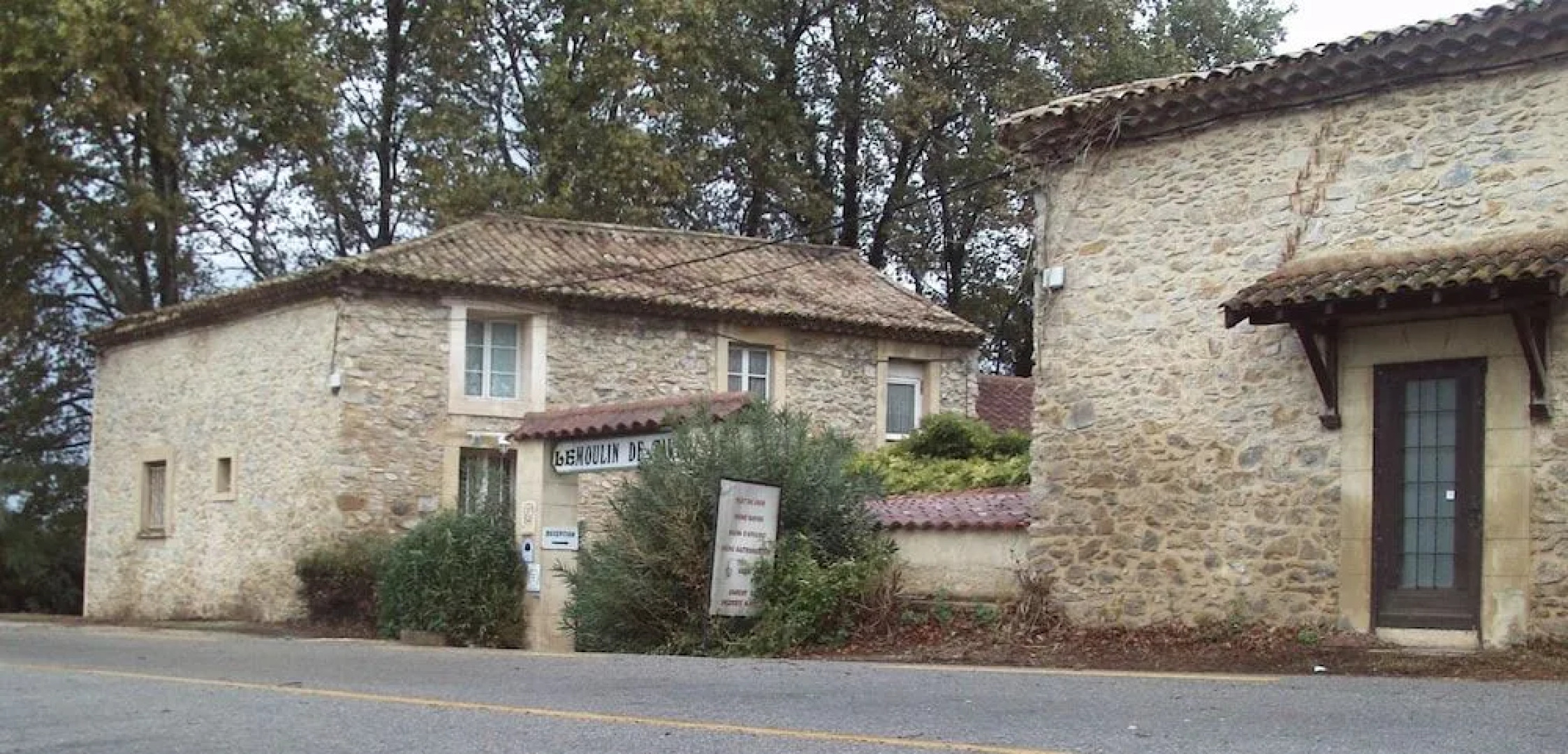 L'Auberge du Moulin de la Tave
