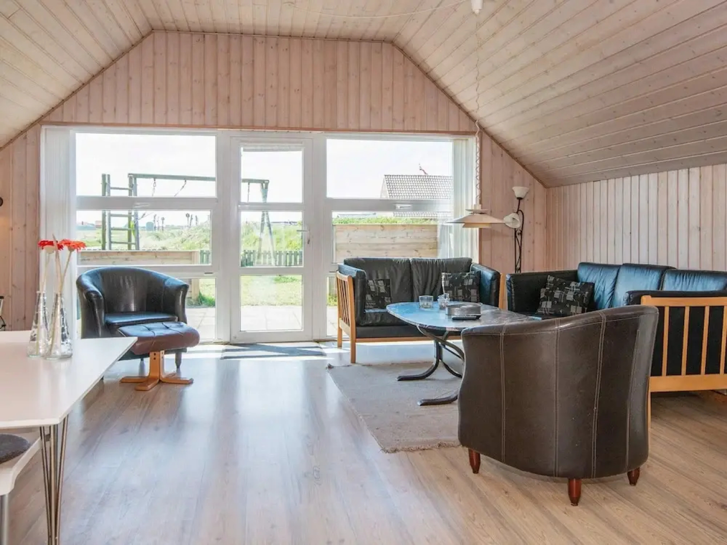 Cozy Holiday Home in HarboÃ¸re near North Sea & Beach
