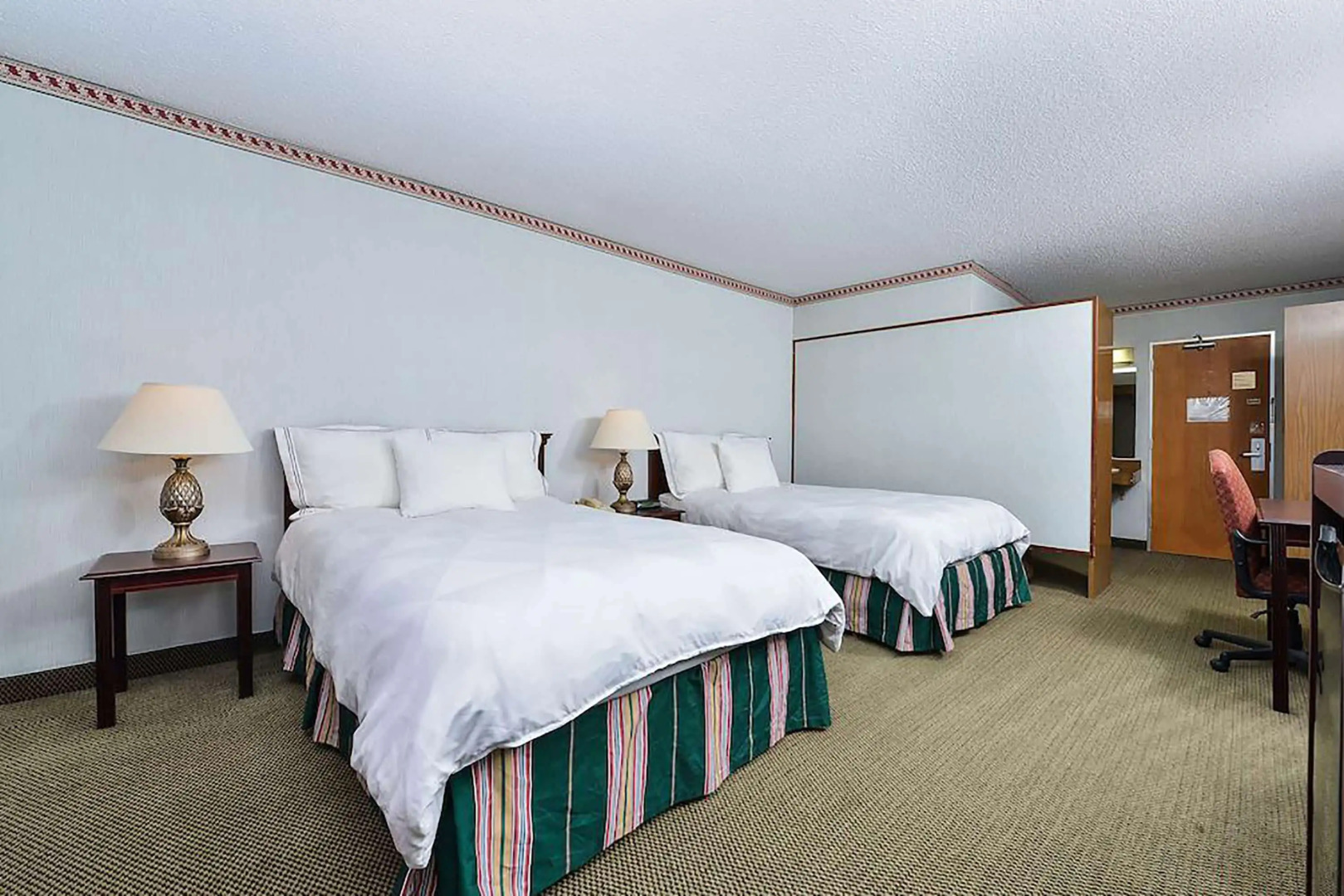 Travelodge by Wyndham Cleveland Airport