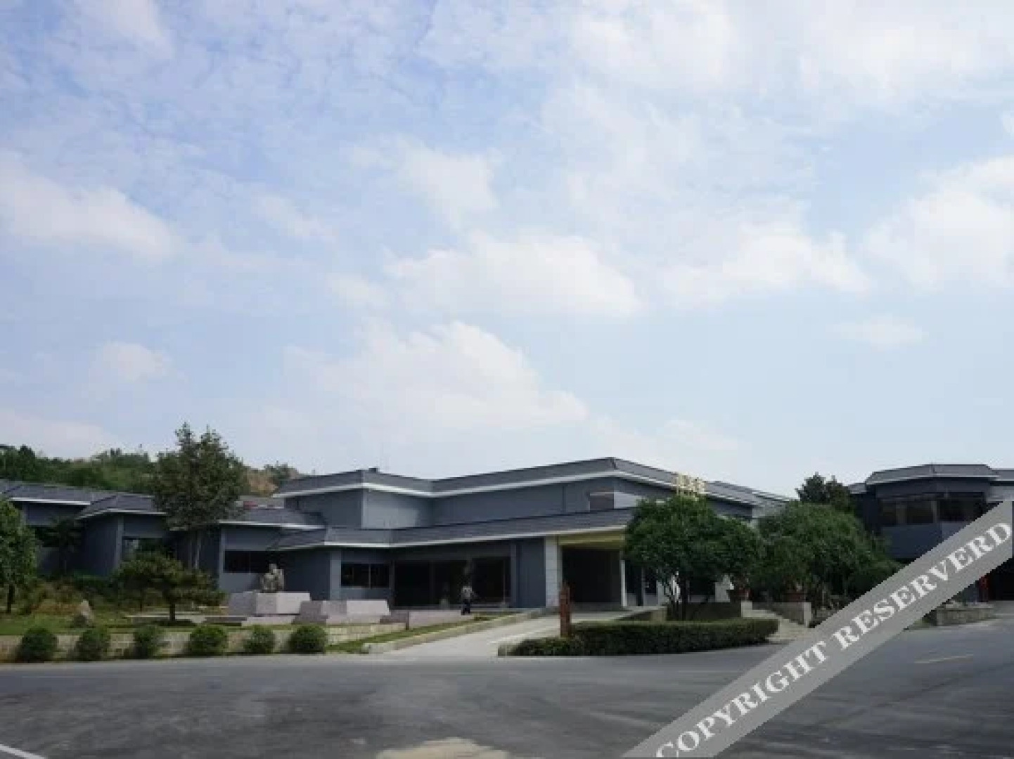 Ze Lin Hill-view Hotel