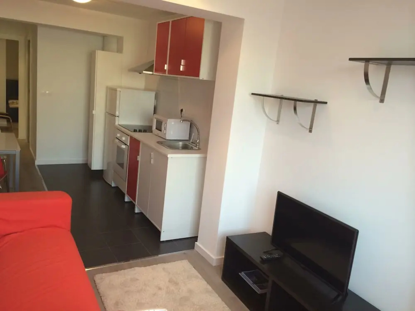 A Coruna 102536 2 Bedroom Apartment By Mo Rentals