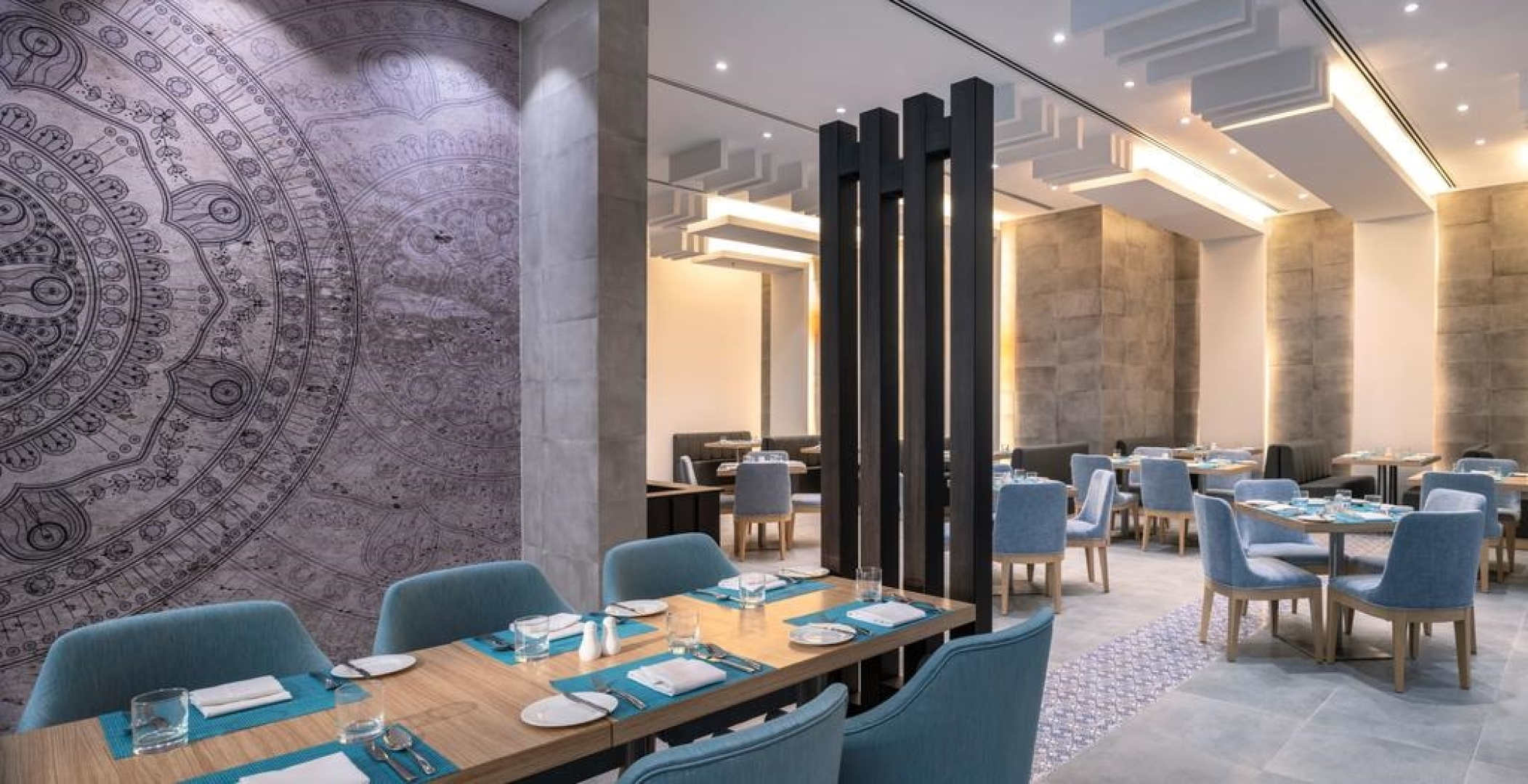 Отель Four Points by Sheraton Sharjah