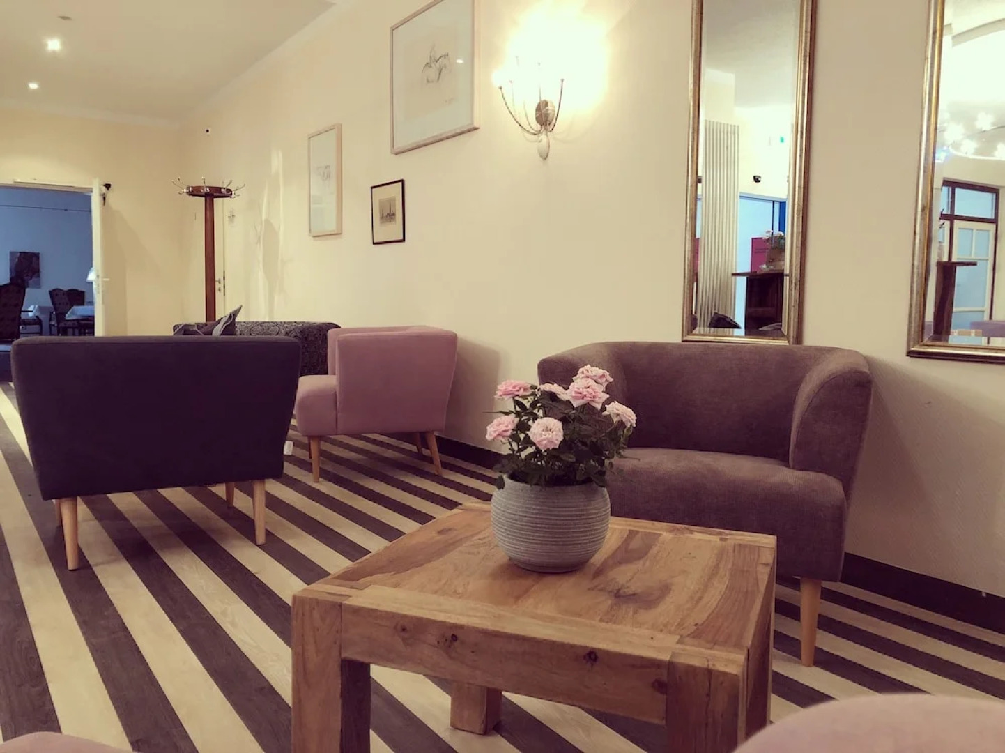 HOTEL alter Landsitz