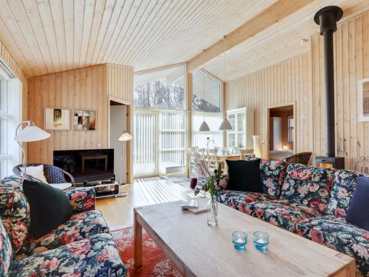 "Karin" - 800m from the sea in Bornholm