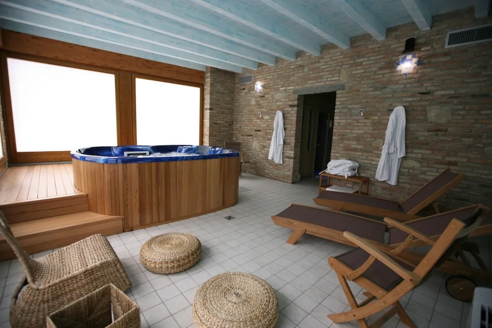 Bes Hotel La Muratella