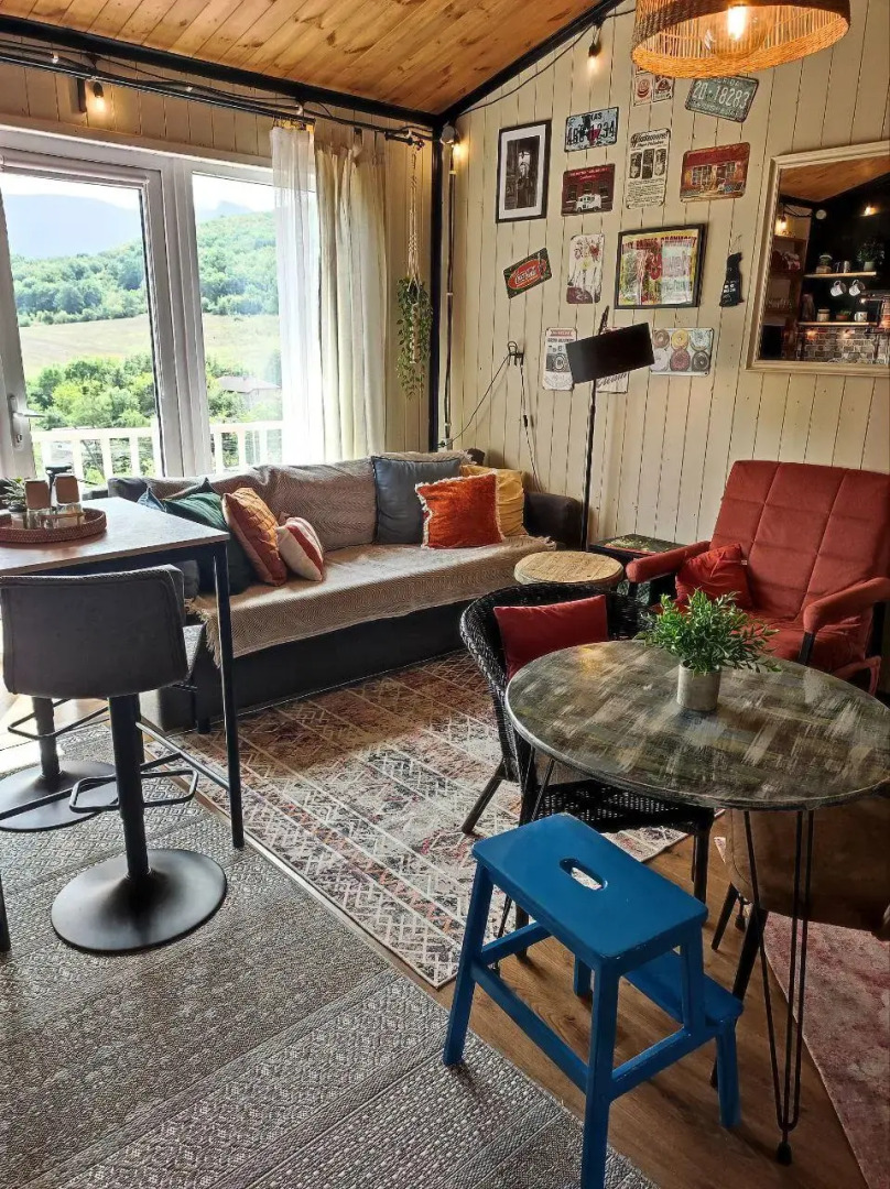 Дом с видом на горы