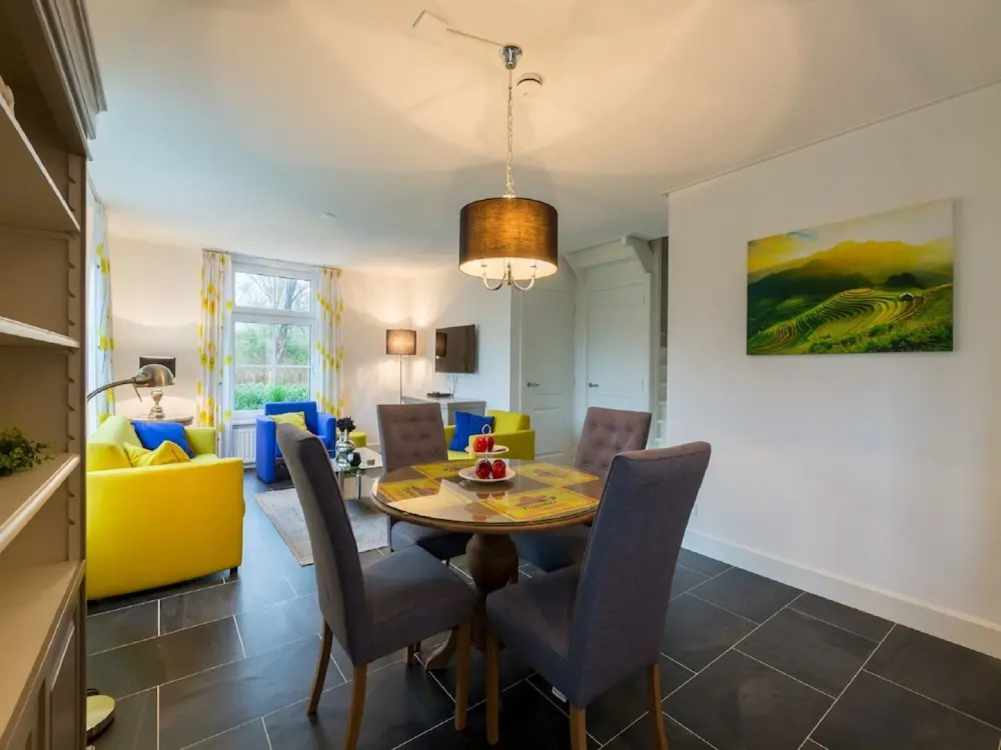 Picturesque Holiday Home in Oostkapelle near Beach