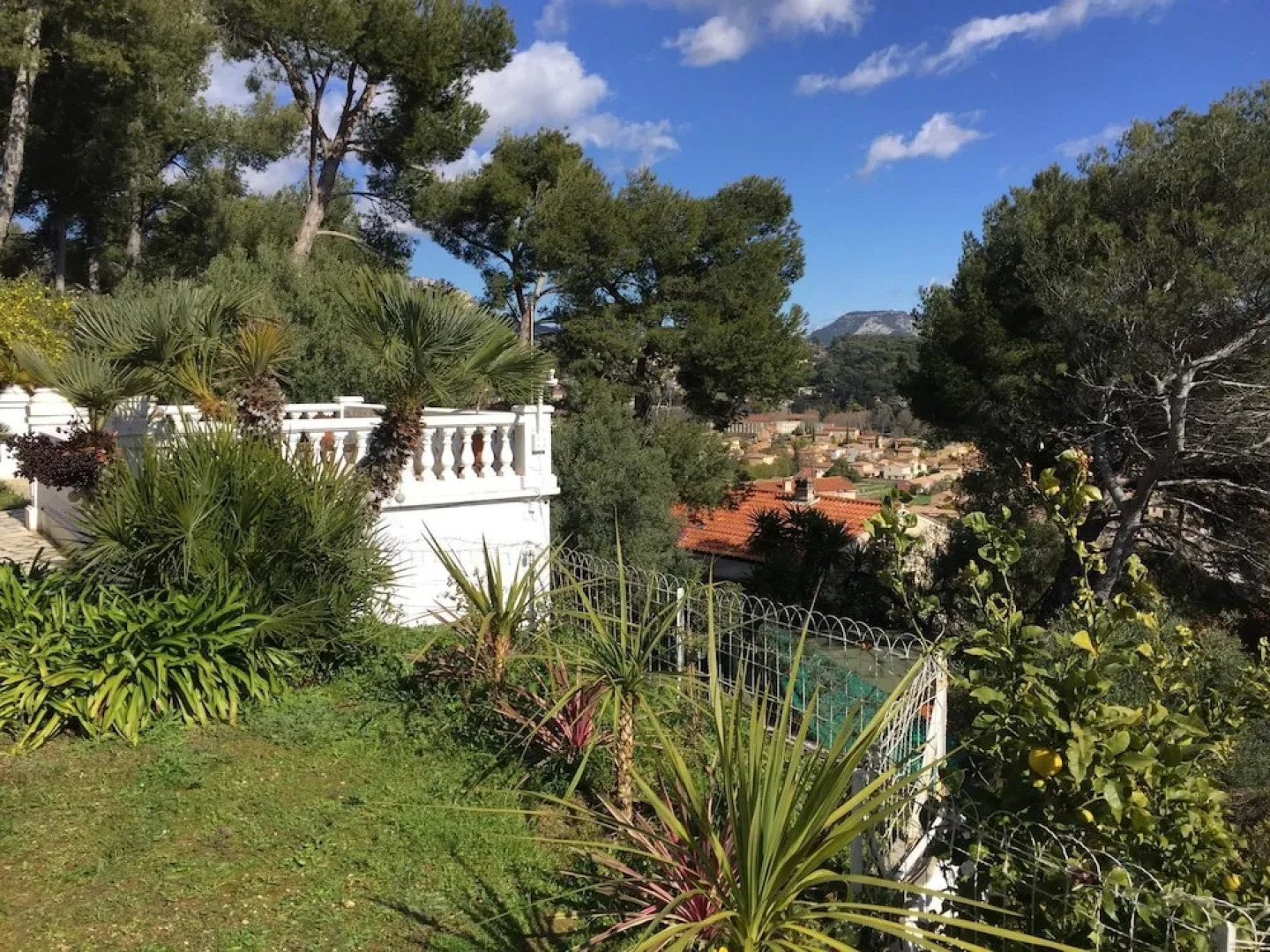 Villa With 3 Bedrooms in Ollioules, With Wonderful Mountain View, Priv