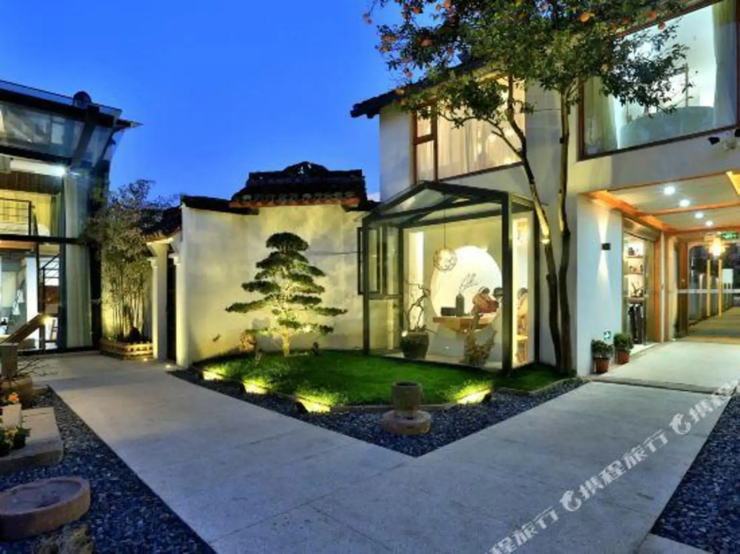 Zhenqing Bieyuan Boutique Hotel