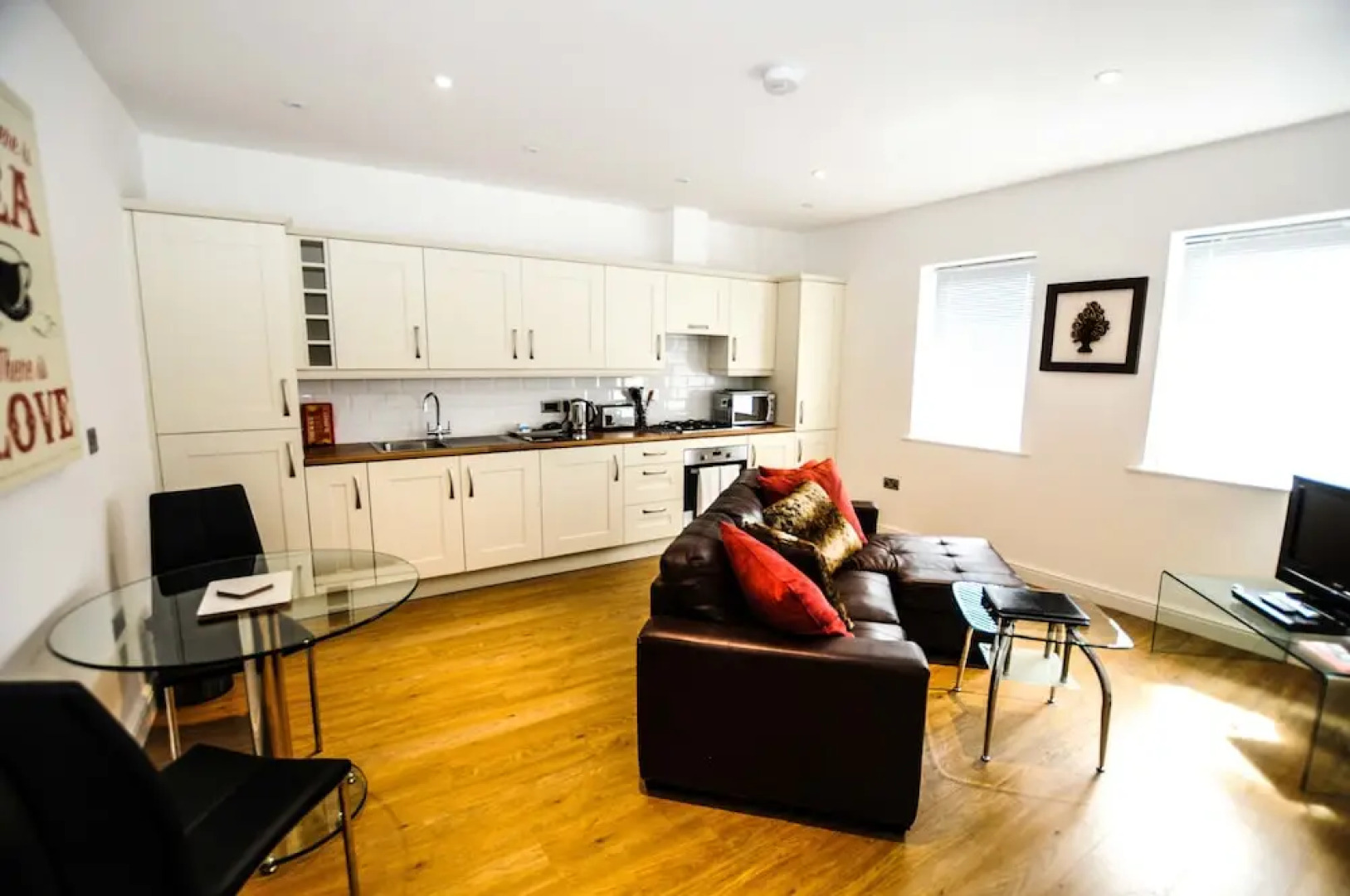 Your Stay Bristol Midland Way