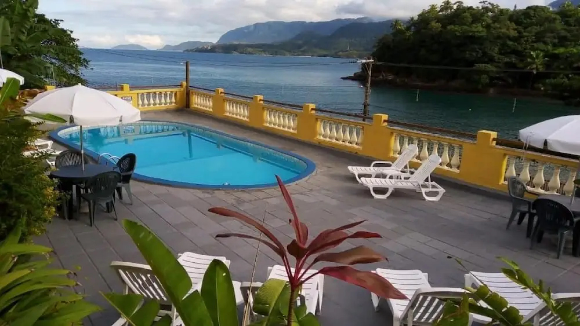 colonial hotel de ilhabela