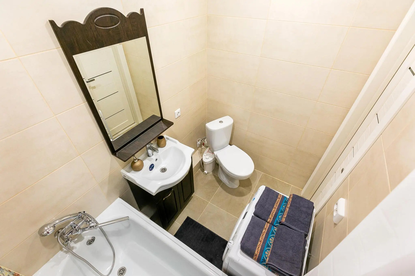 Апартаменты Эррайвал на ул. Конгрессная, д. 17