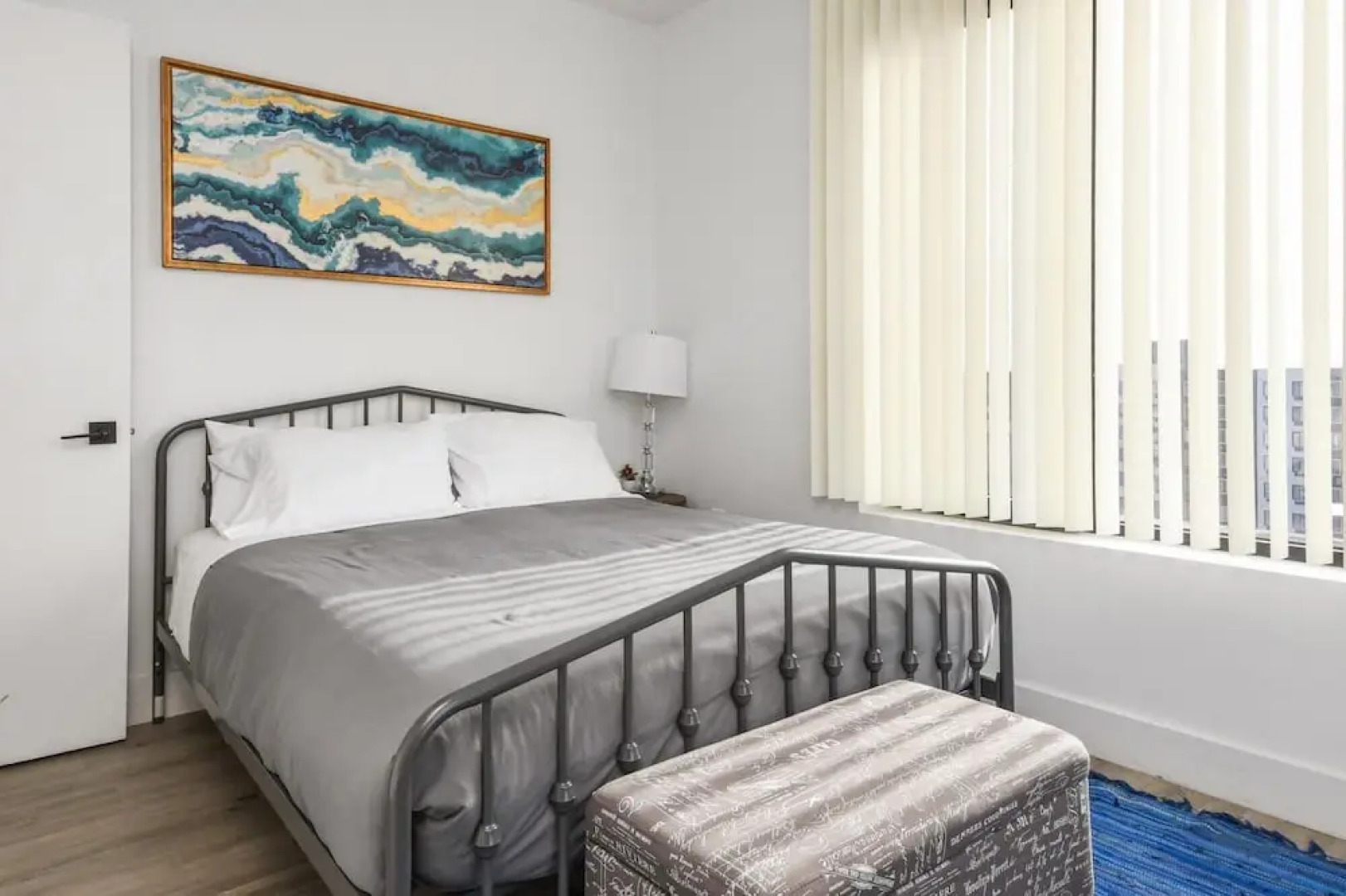 Luxury 2BR 30 Mins to Manhattan Evonify