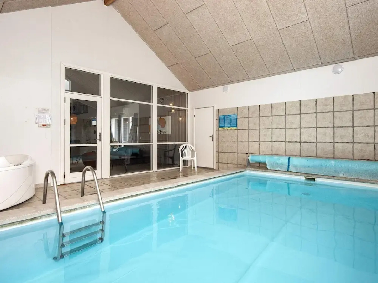 18 Person Holiday Home in Harboore