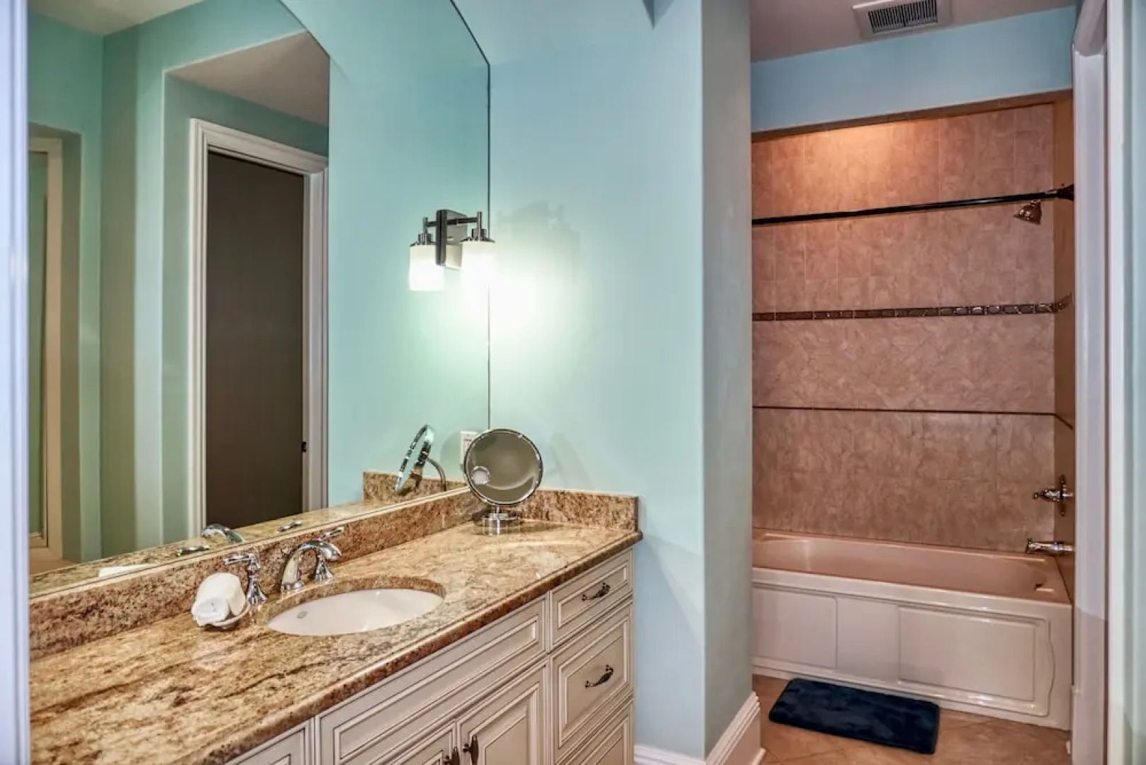 Tierra Verde St Petersburg Waterfront Estate by TechTravel