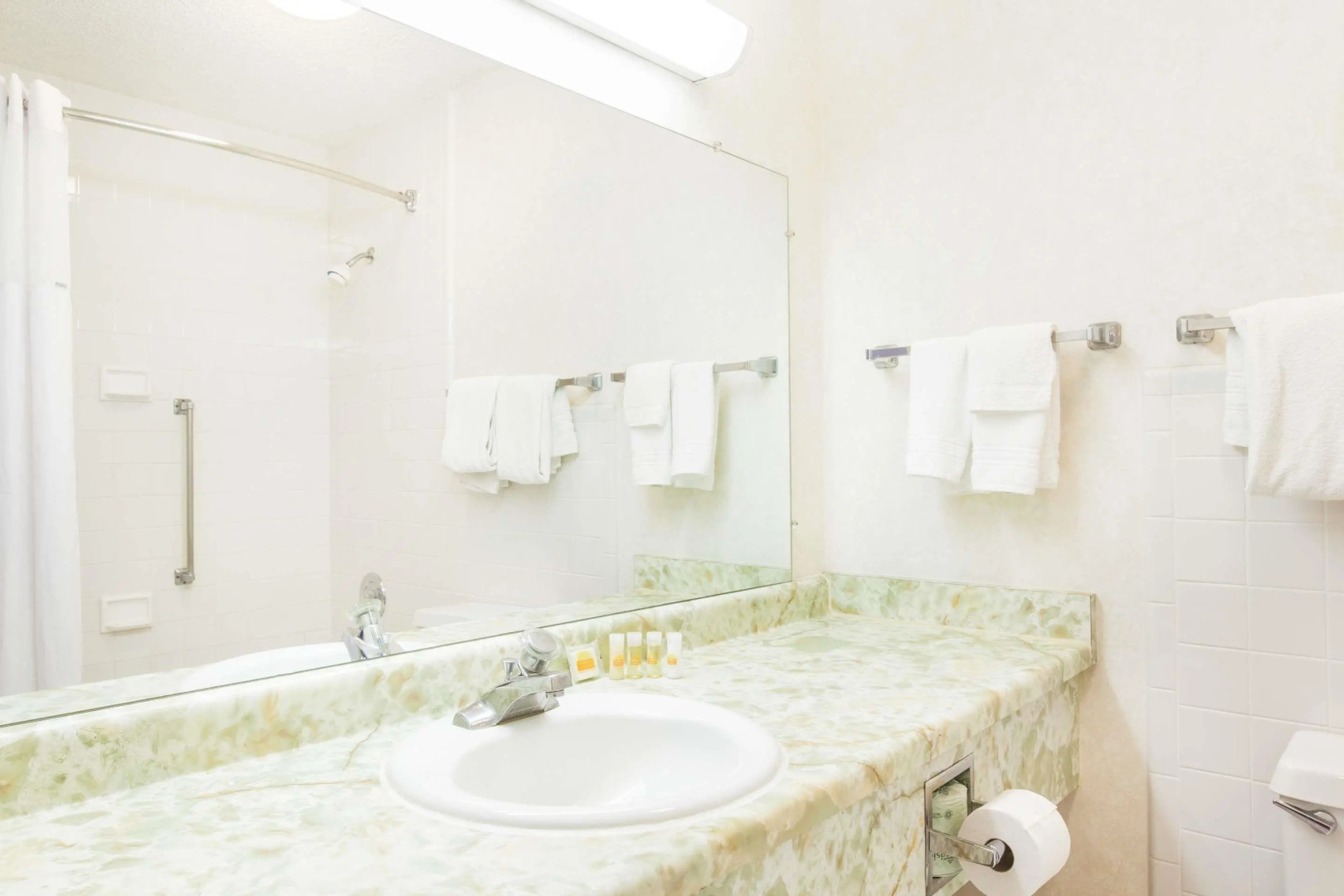 Days Inn Conference Center - Bridgewater