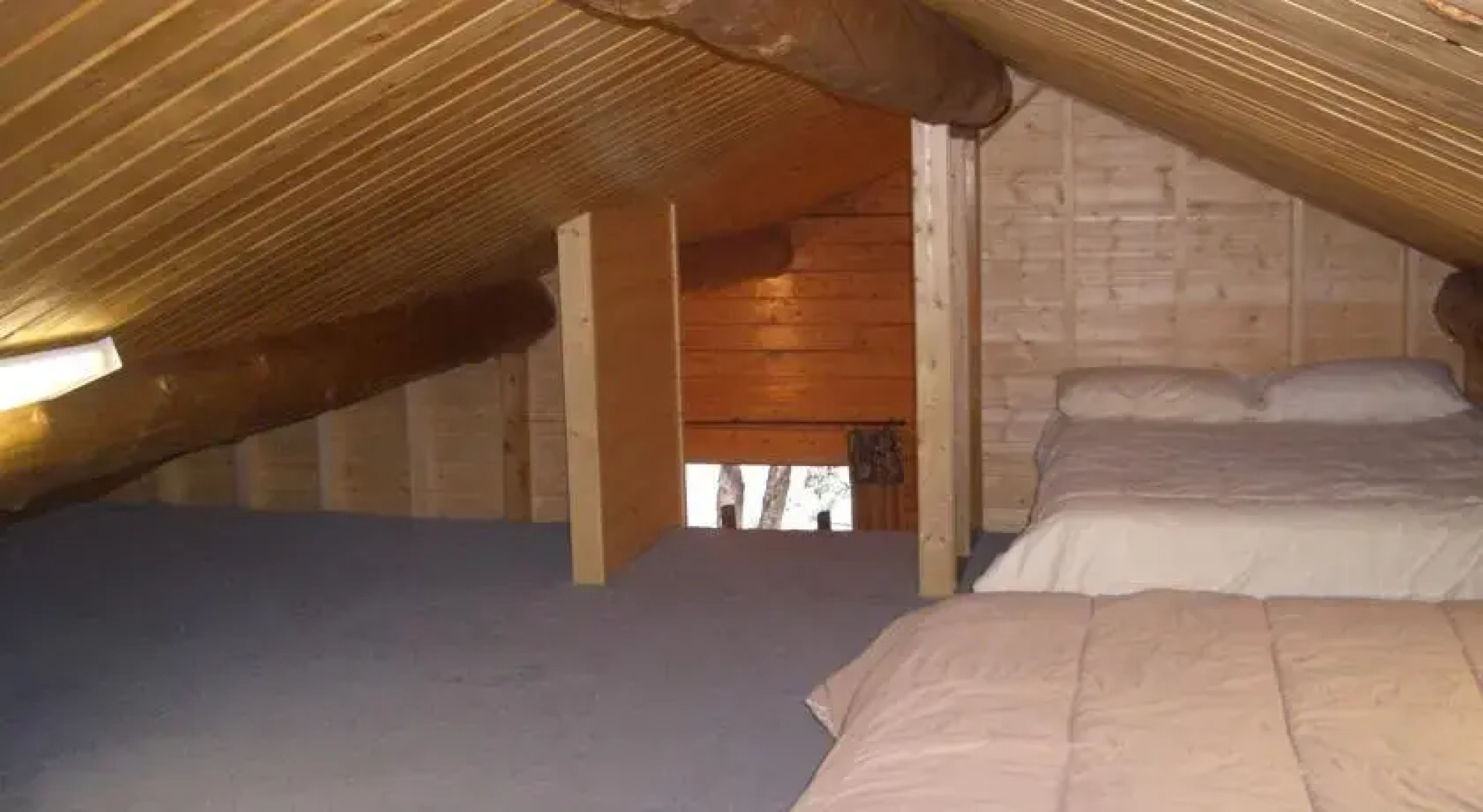 Kenai Riverfront Fishing Lodges