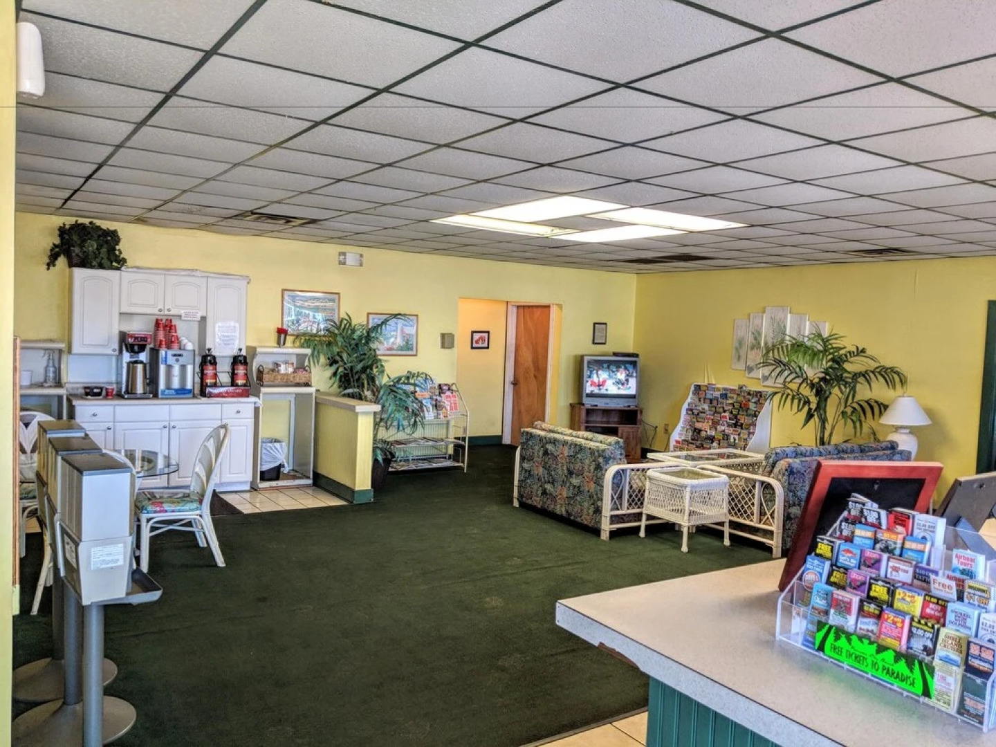 American Quality Lodge