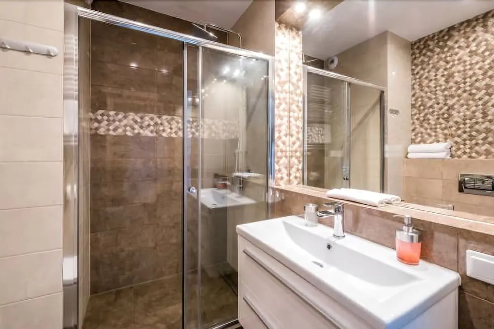 Apartment Wroclaw Atal Tower by Renters