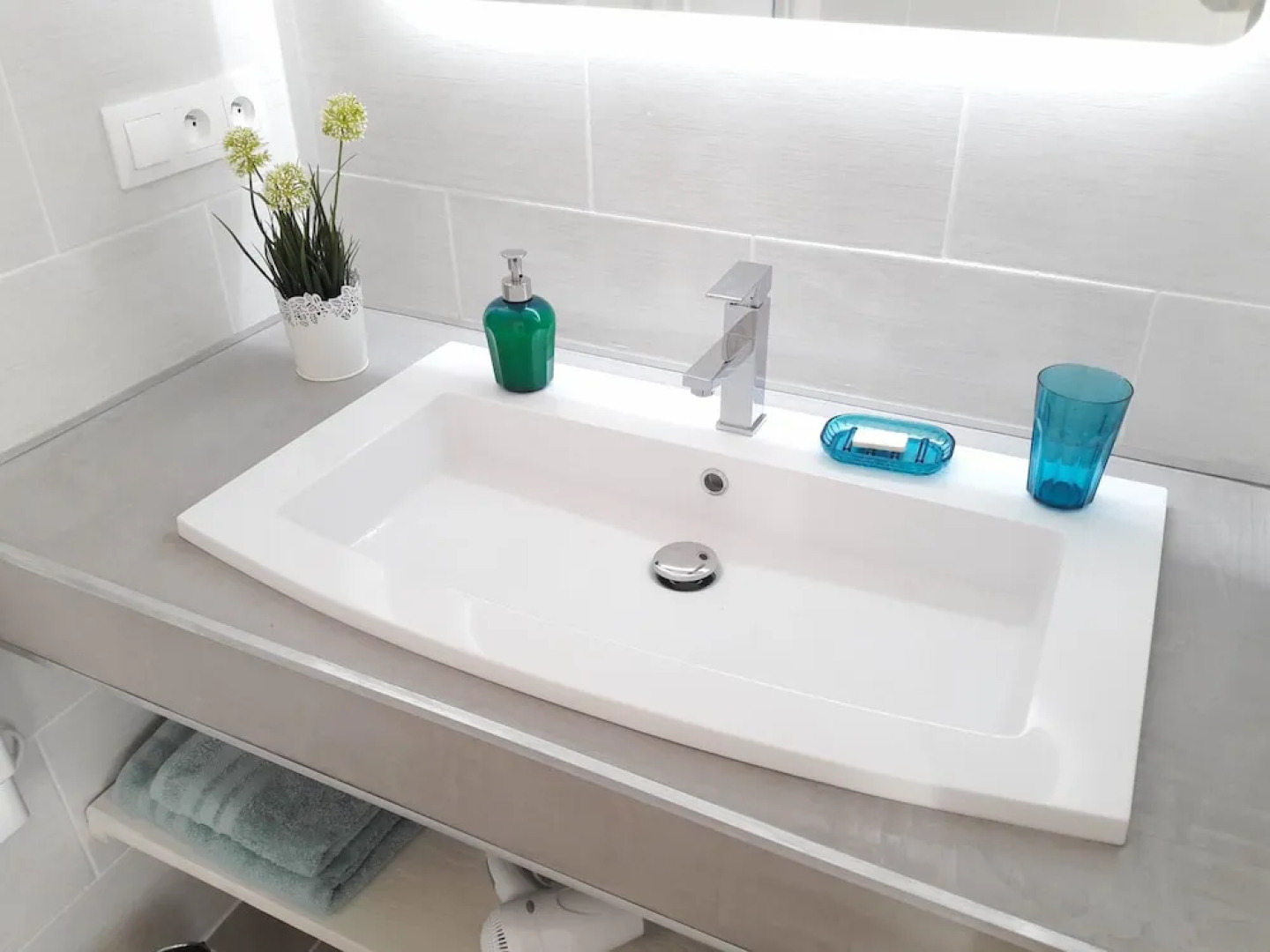 A 2 pas des vignes numéro 6