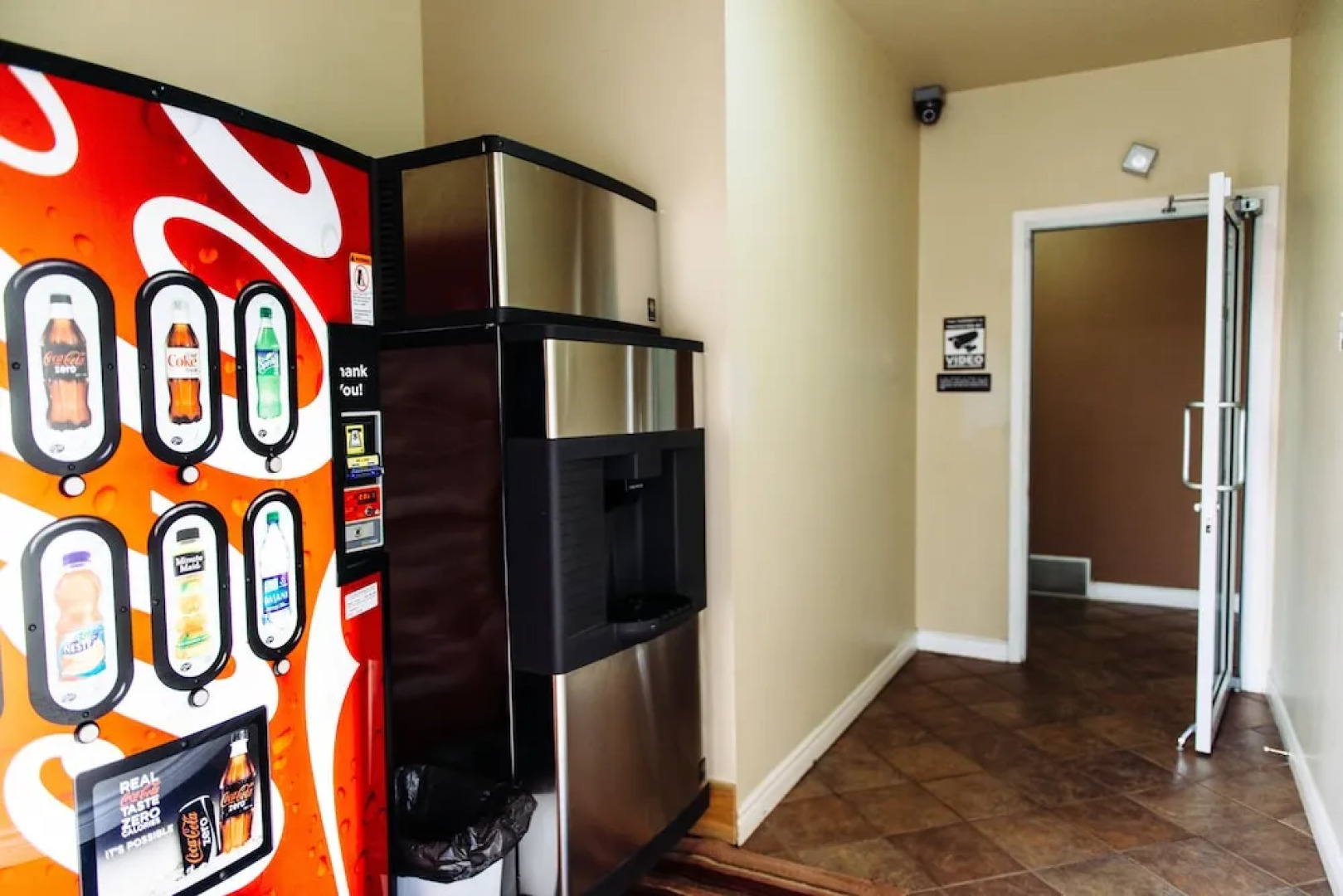 Best Canadian Motor Inn