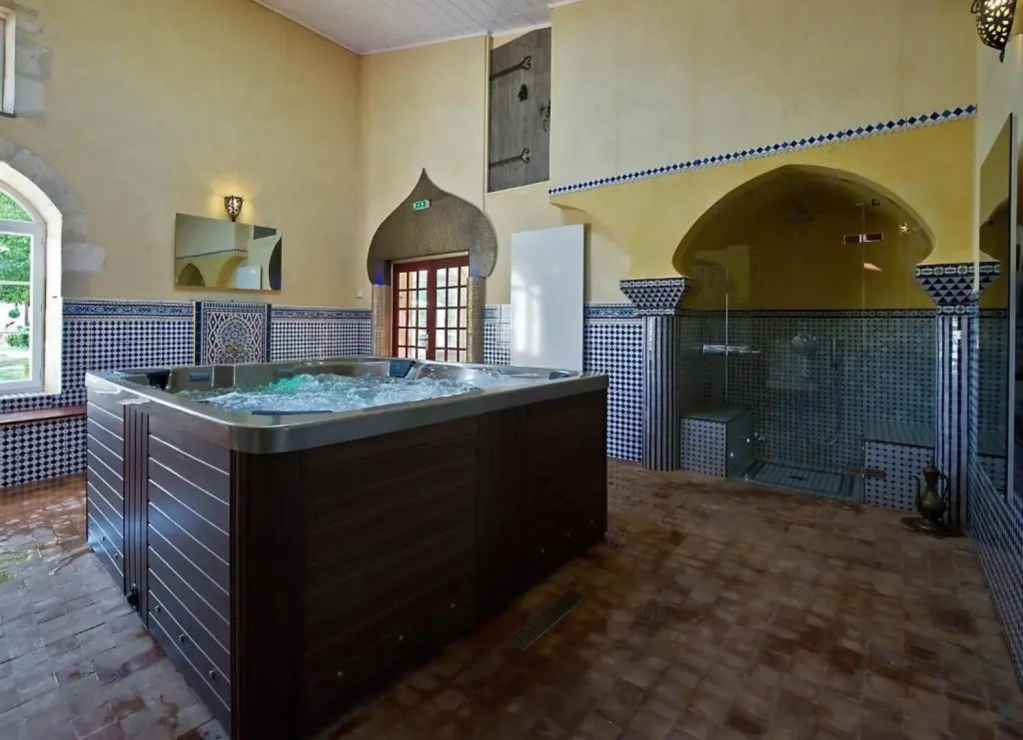 Chateau Pontet d'Eyrans & Spa