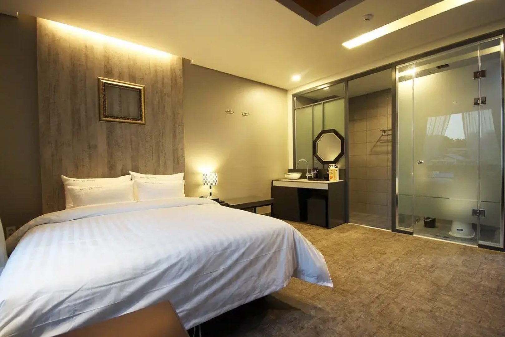 Uljin Neulbom Boutique