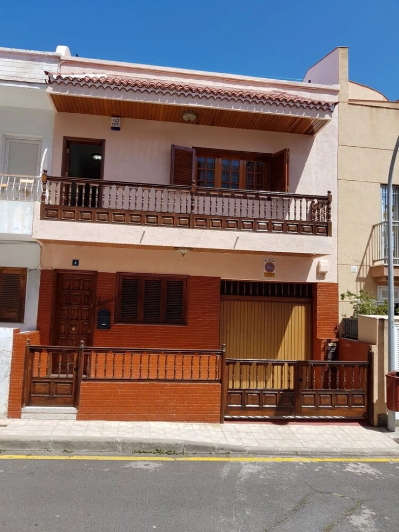 House With 4 Bedrooms in Santa Cruz de Tenerife, With Wonderful sea View, Furnished Terrace and Wifi - 7 km From the Beach