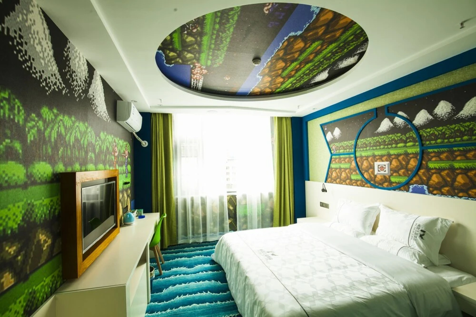 Fun-loving Theme Hotel of Tengchong