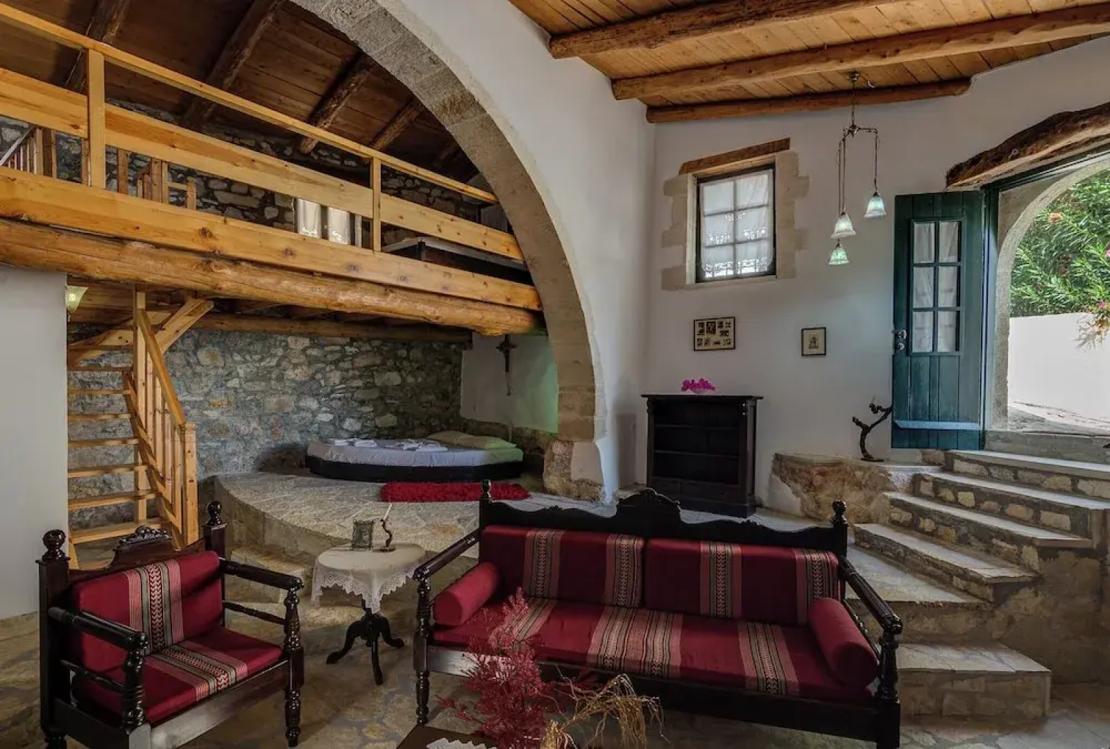 Dream 2 -traditional House With Pool To Share