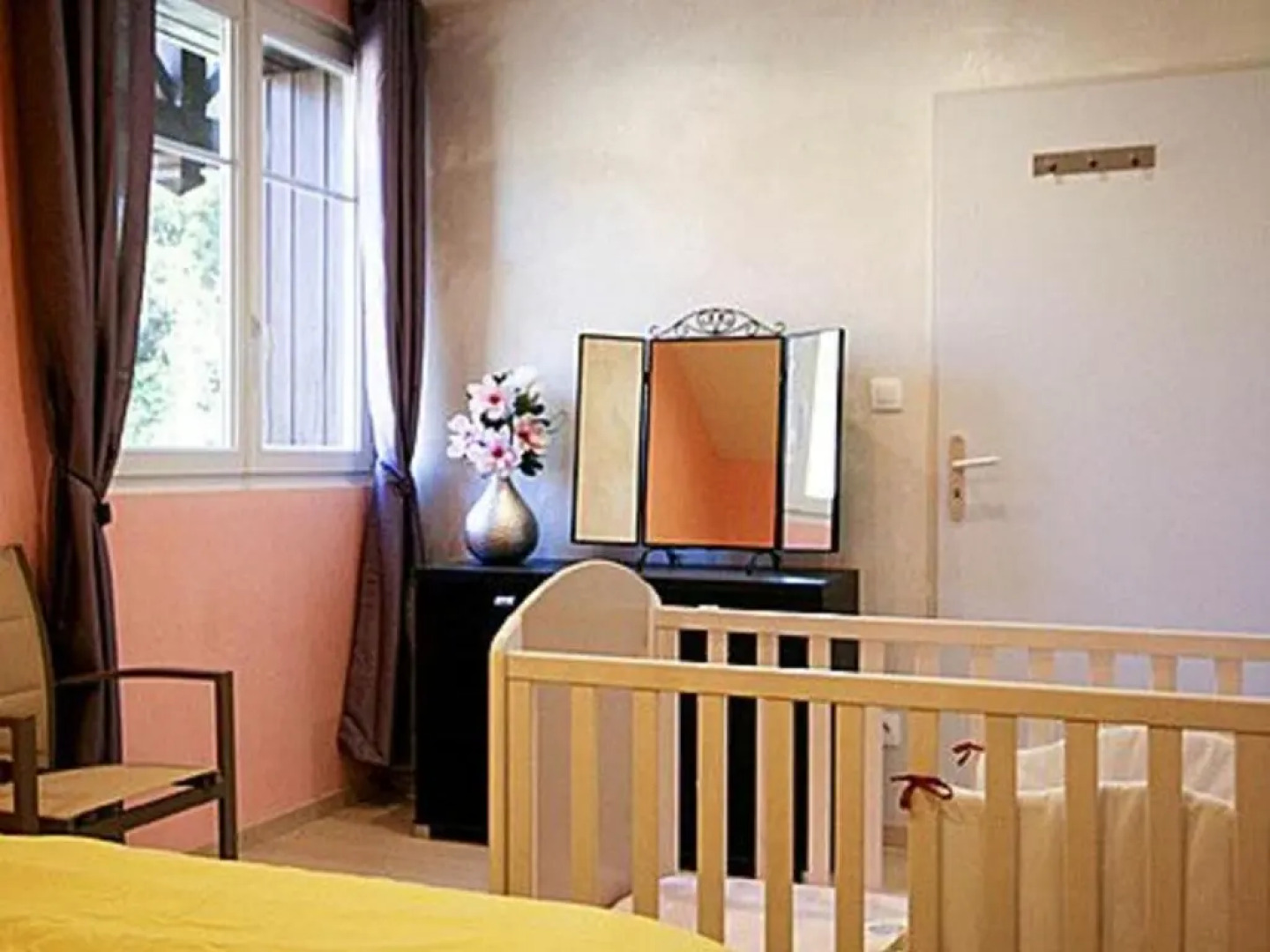 Gîte Saulxures-sur-Moselotte, 8 pièces, 20 personnes - FR-1-589-327