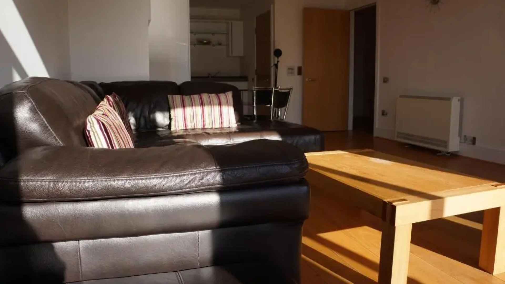 Apartment 306 by the Bridge