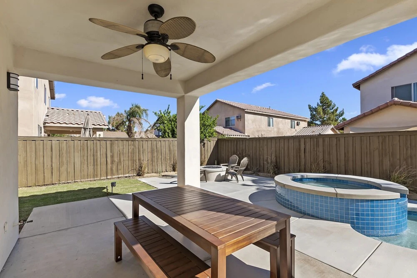 Casa Coachella by AvantStay Gorgeous Coachella Home w Pool Hot Tub
