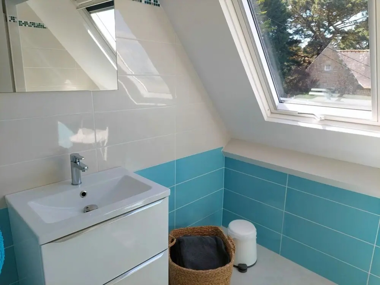 Holiday Home in Plonevez Porzay