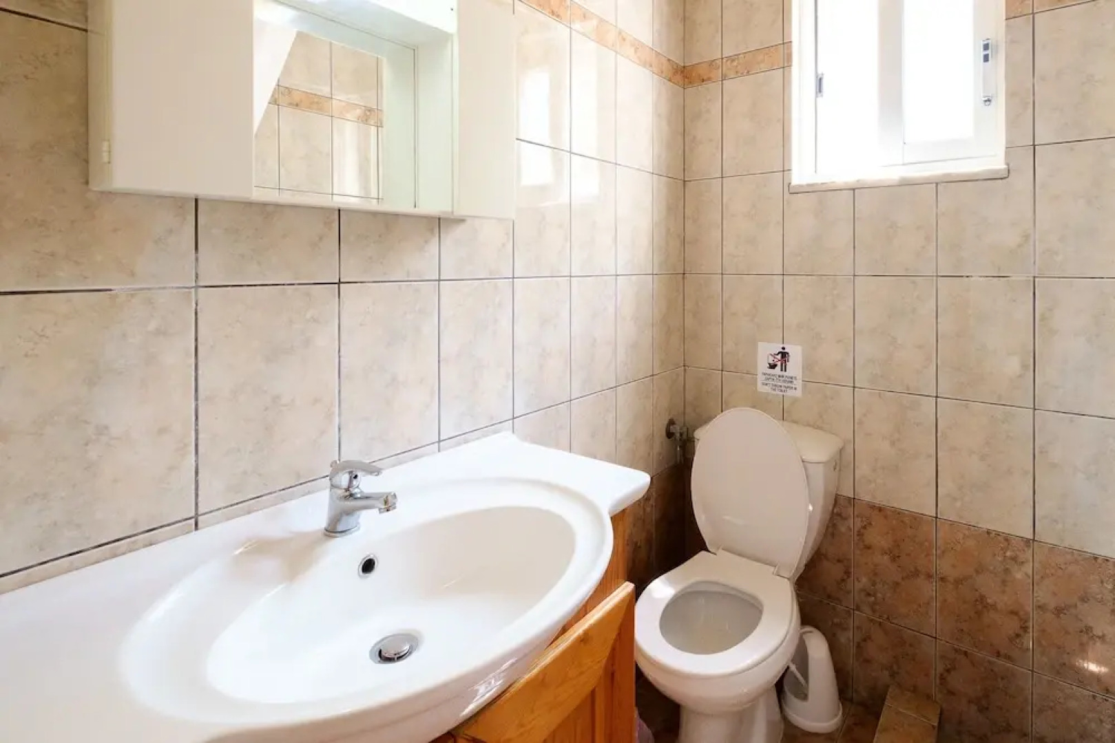 Chill & Relax Home with Pool near Beach