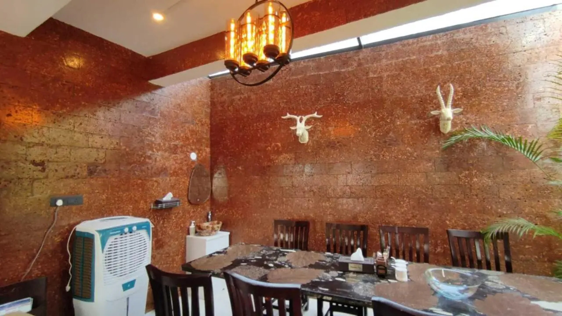 Saffronstays Mountain Nest