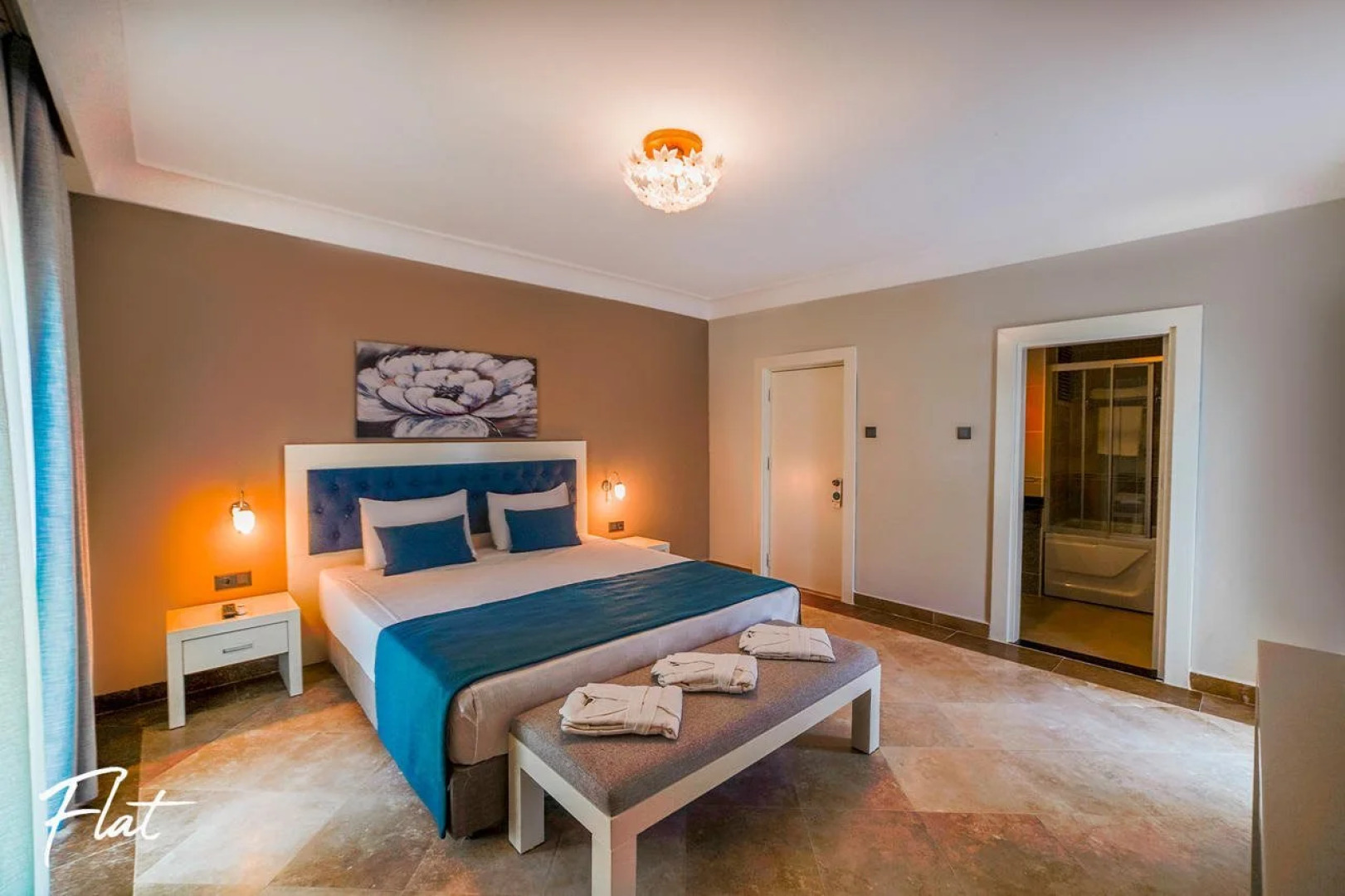 Отель Emelda Sun Club