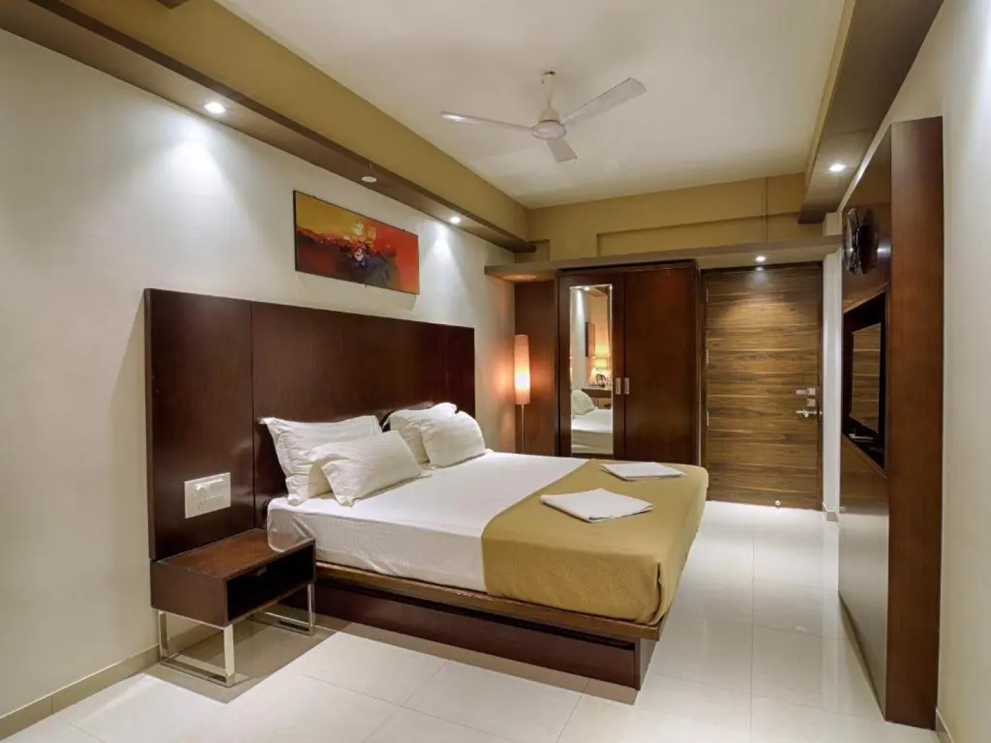 Tarkarli Niwas Nyahari