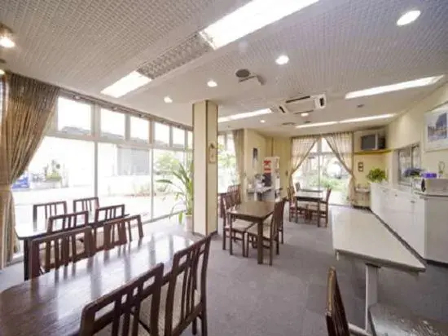 Business Hotel Art Plaza