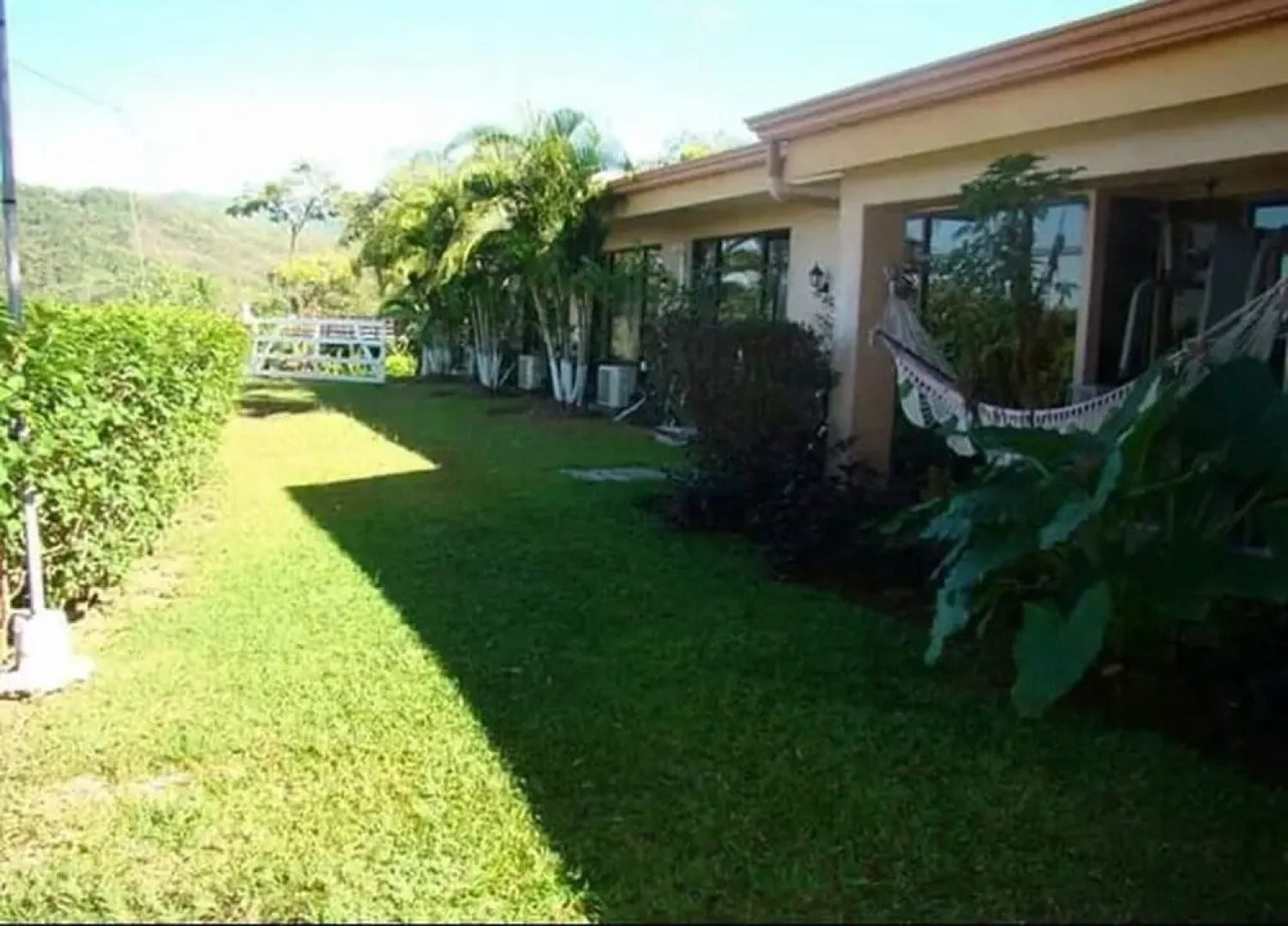 Puerto Carrillo Sunset B&B