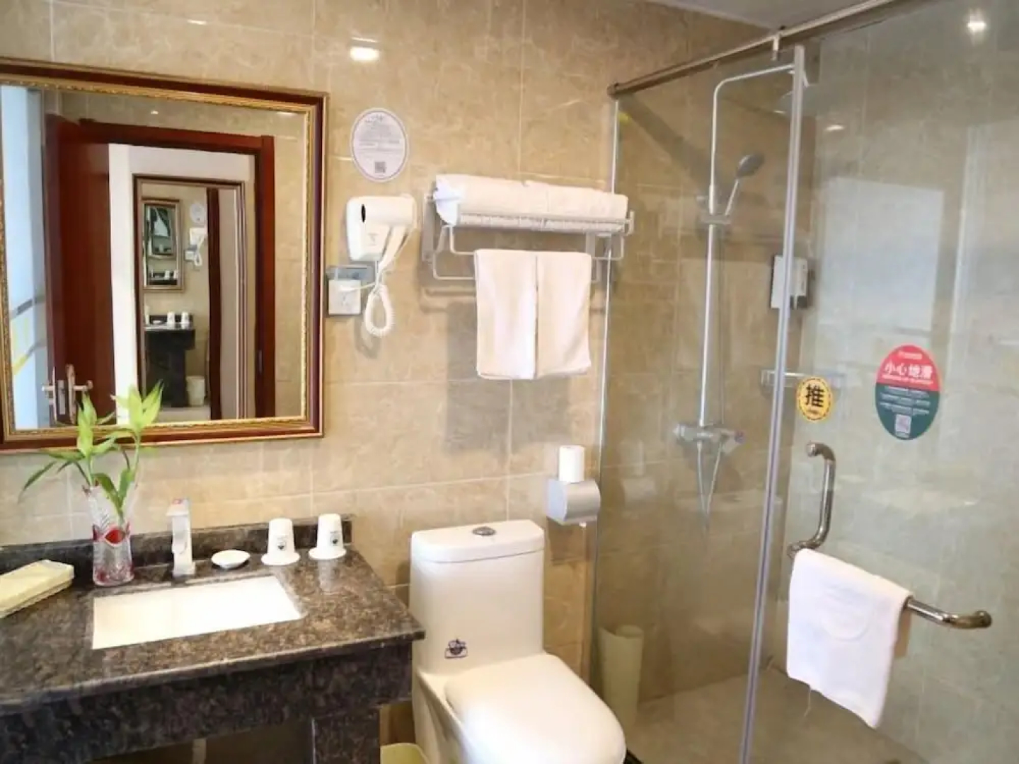 GreenTree Inn Zaozhuang Shanting Jinke International Business Hotel