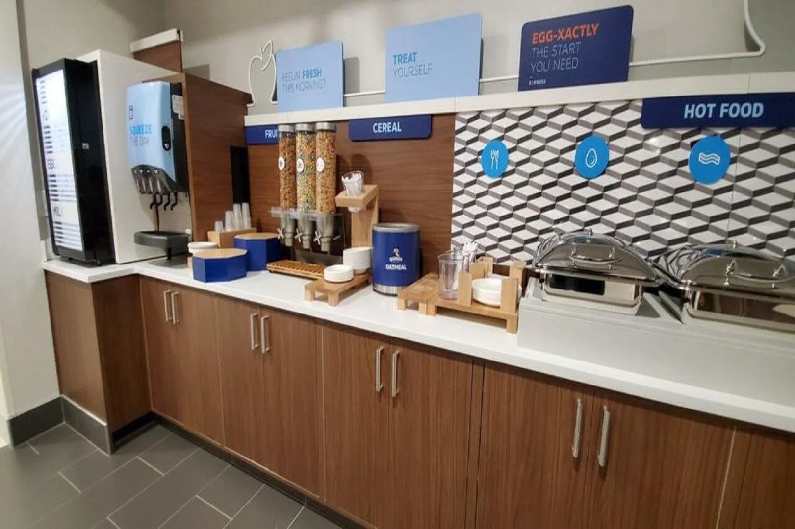 Holiday Inn Express & Suites Lincoln City by IHG